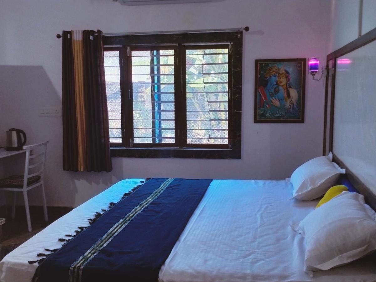 Eastern Gate Homestay Khajurāho Exterior photo